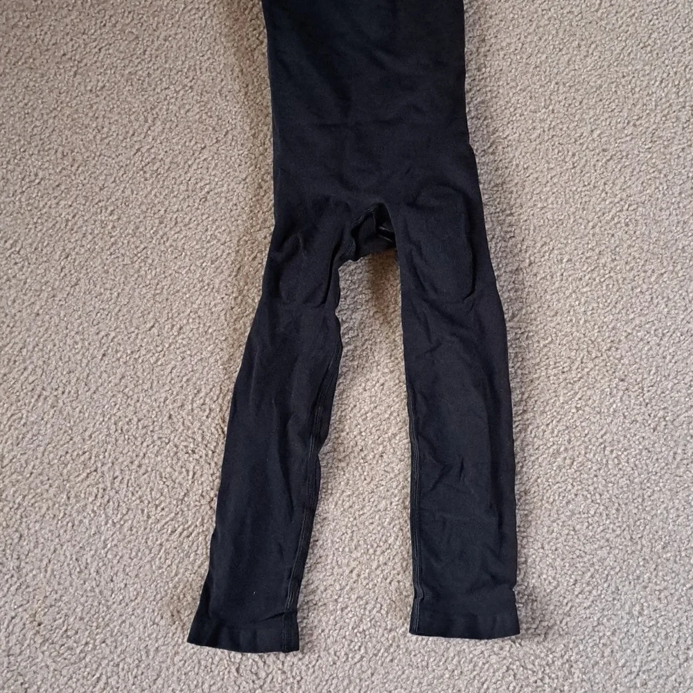 SMALL   SKIMS LONGLINE BODYSUIT - Picture 7 of 10